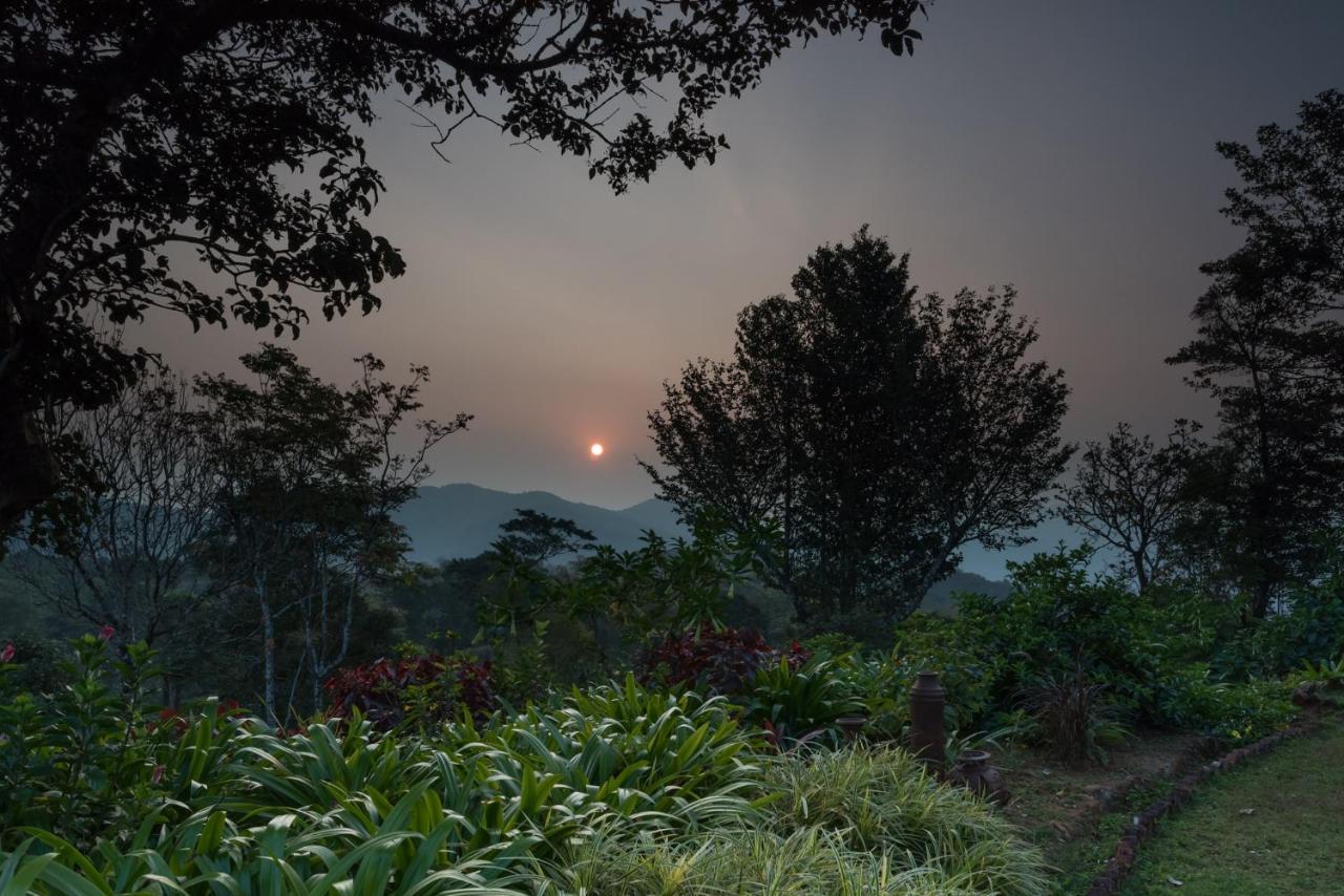 Magnolia Estates & Resorts Virajpet Exterior foto