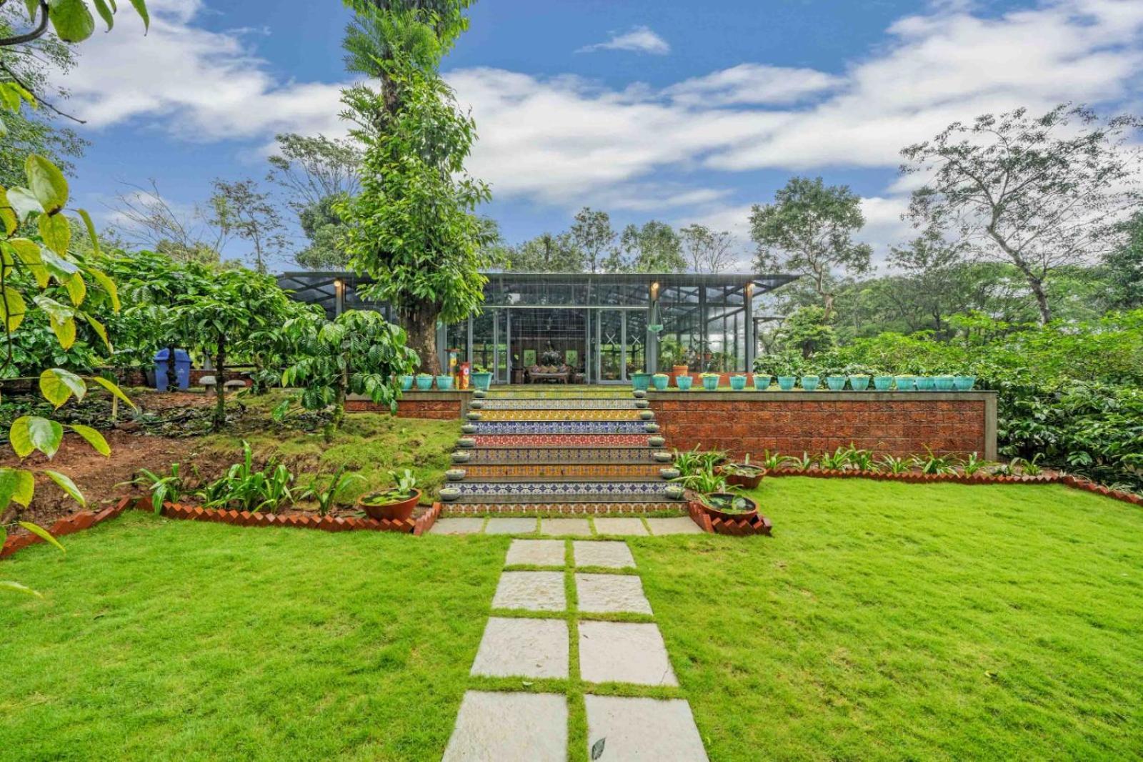 Magnolia Estates & Resorts Virajpet Exterior foto