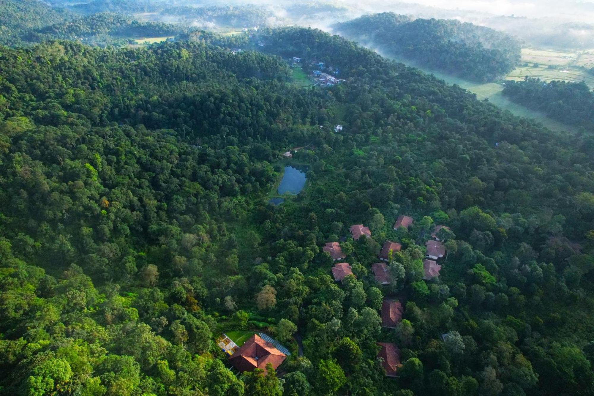 Magnolia Estates & Resorts Virajpet Exterior foto