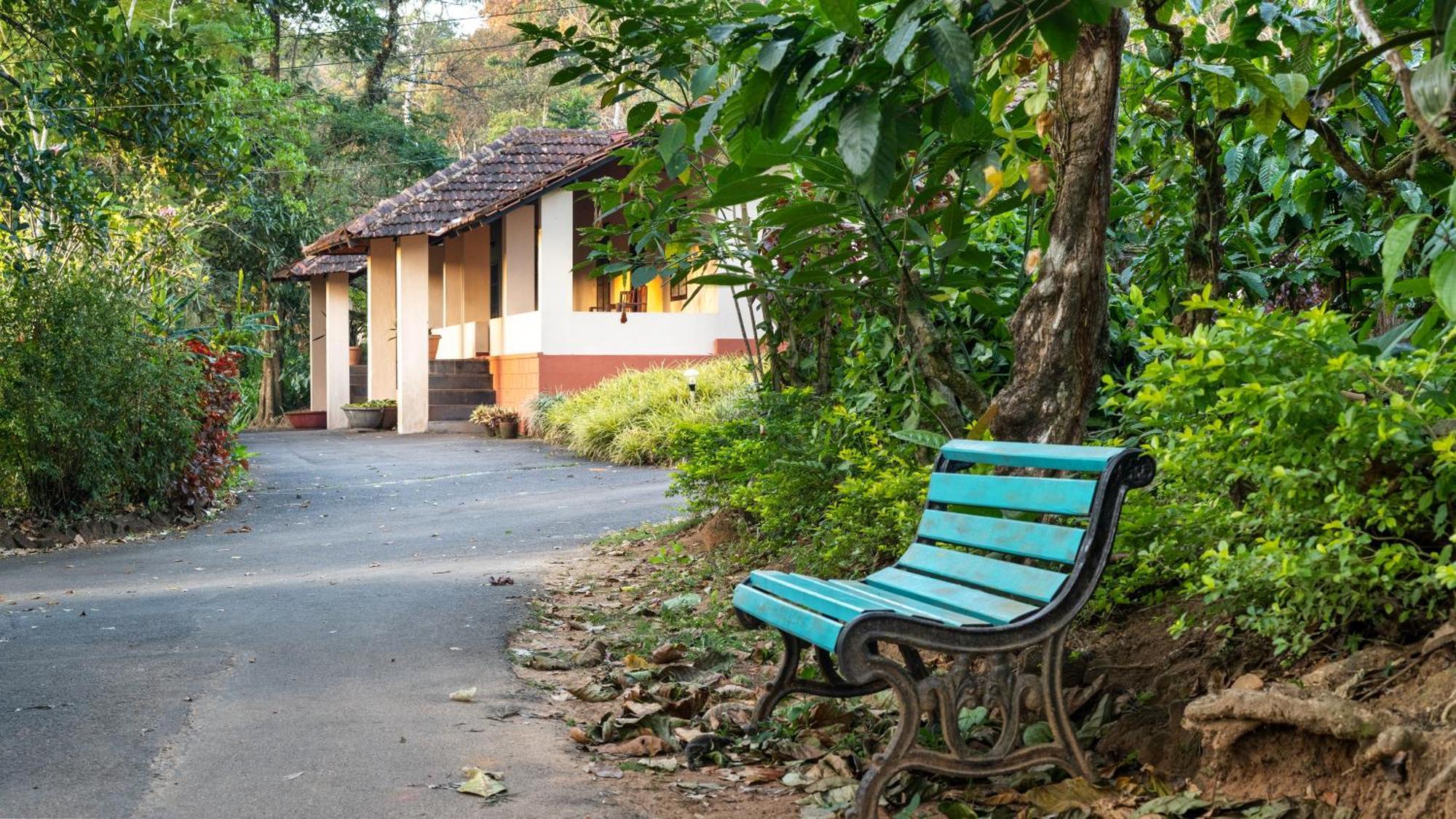 Magnolia Estates & Resorts Virajpet Exterior foto